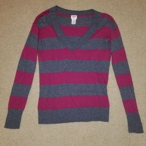 Long Sleeved V Neck Sweater